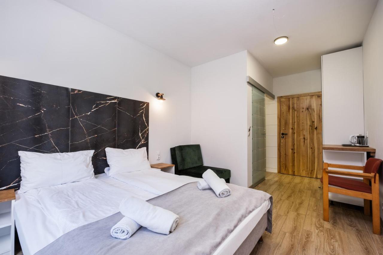 Bed and Breakfast Forrest Янтар Екстер'єр фото